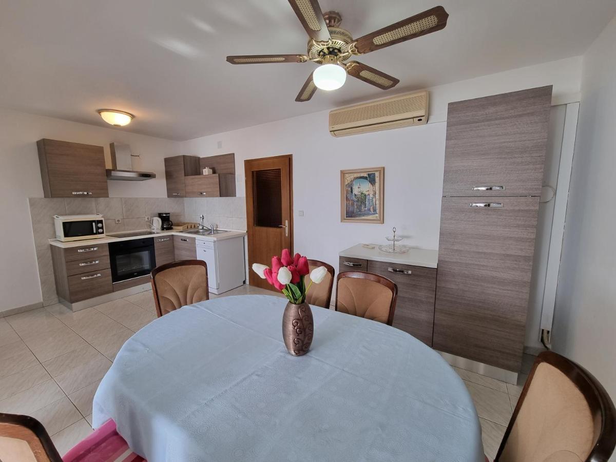 Apartment Grbac Barbat na Rabu Ngoại thất bức ảnh